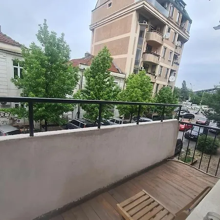 One-bedroom In Center סקופיה