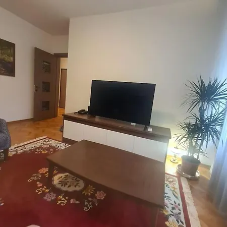 One-bedroom In Center