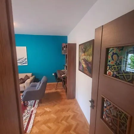 One-bedroom In Center