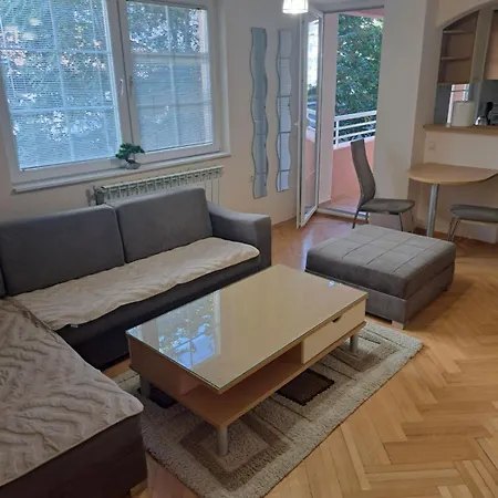 Apartment One Bedroom In - Center