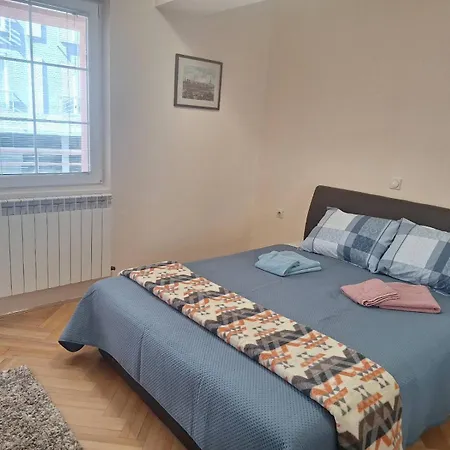 One Bedroom In - Center Skopje